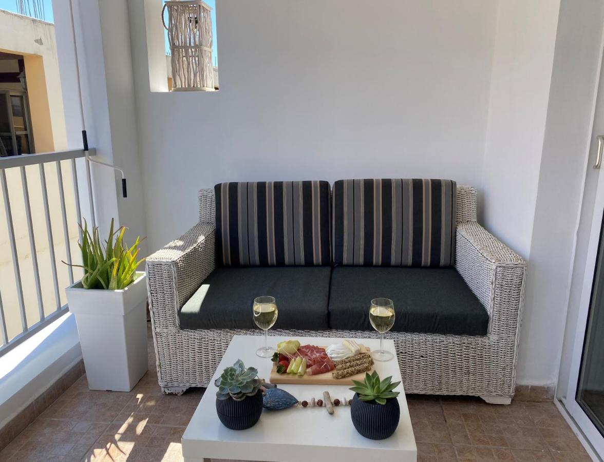 Paphos Ev Zin:Cozy, Newly Rennovated, Studio, Swimming Pool B102 מראה חיצוני תמונה